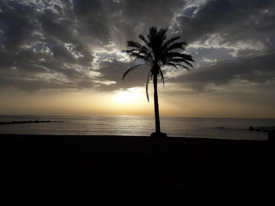 Central Estepona 3 Bed Apt With Pool And Parking ภายนอก รูปภาพ