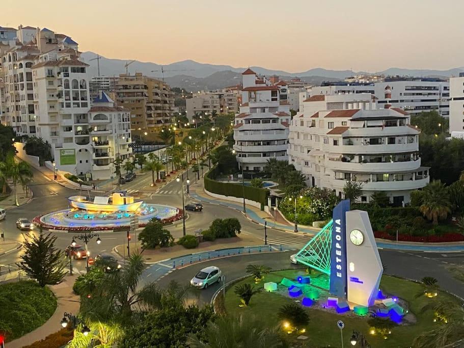 Central Estepona 3 Bed Apt With Pool And Parking ภายนอก รูปภาพ