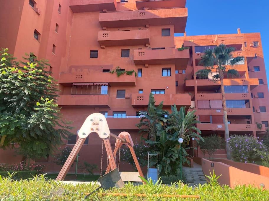 Central Estepona 3 Bed Apt With Pool And Parking ภายนอก รูปภาพ