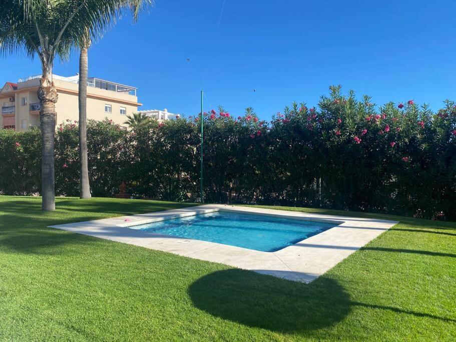Central Estepona 3 Bed Apt With Pool And Parking ภายนอก รูปภาพ