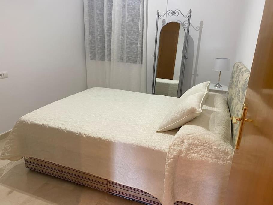 Central Estepona 3 Bed Apt With Pool And Parking ภายนอก รูปภาพ