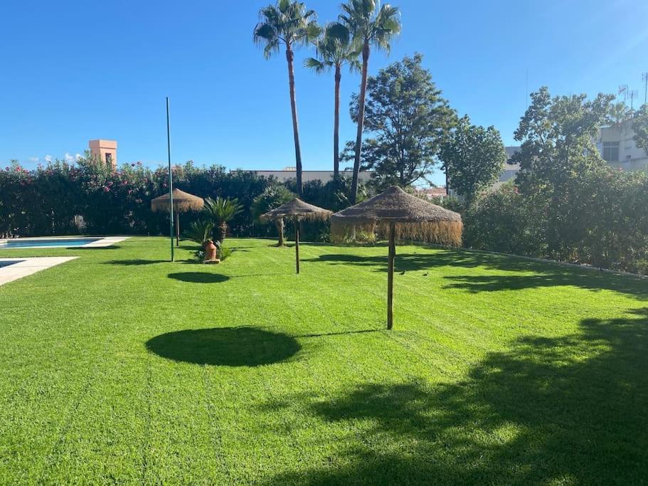 Central Estepona 3 Bed Apt With Pool And Parking ภายนอก รูปภาพ