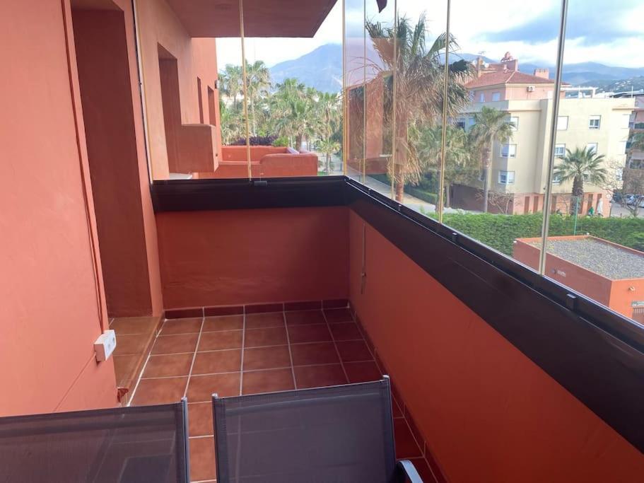 Central Estepona 3 Bed Apt With Pool And Parking ภายนอก รูปภาพ